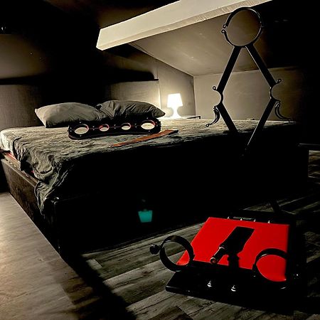 Amour D'Une Nuit, Loveroom Sarcelles Exterior photo